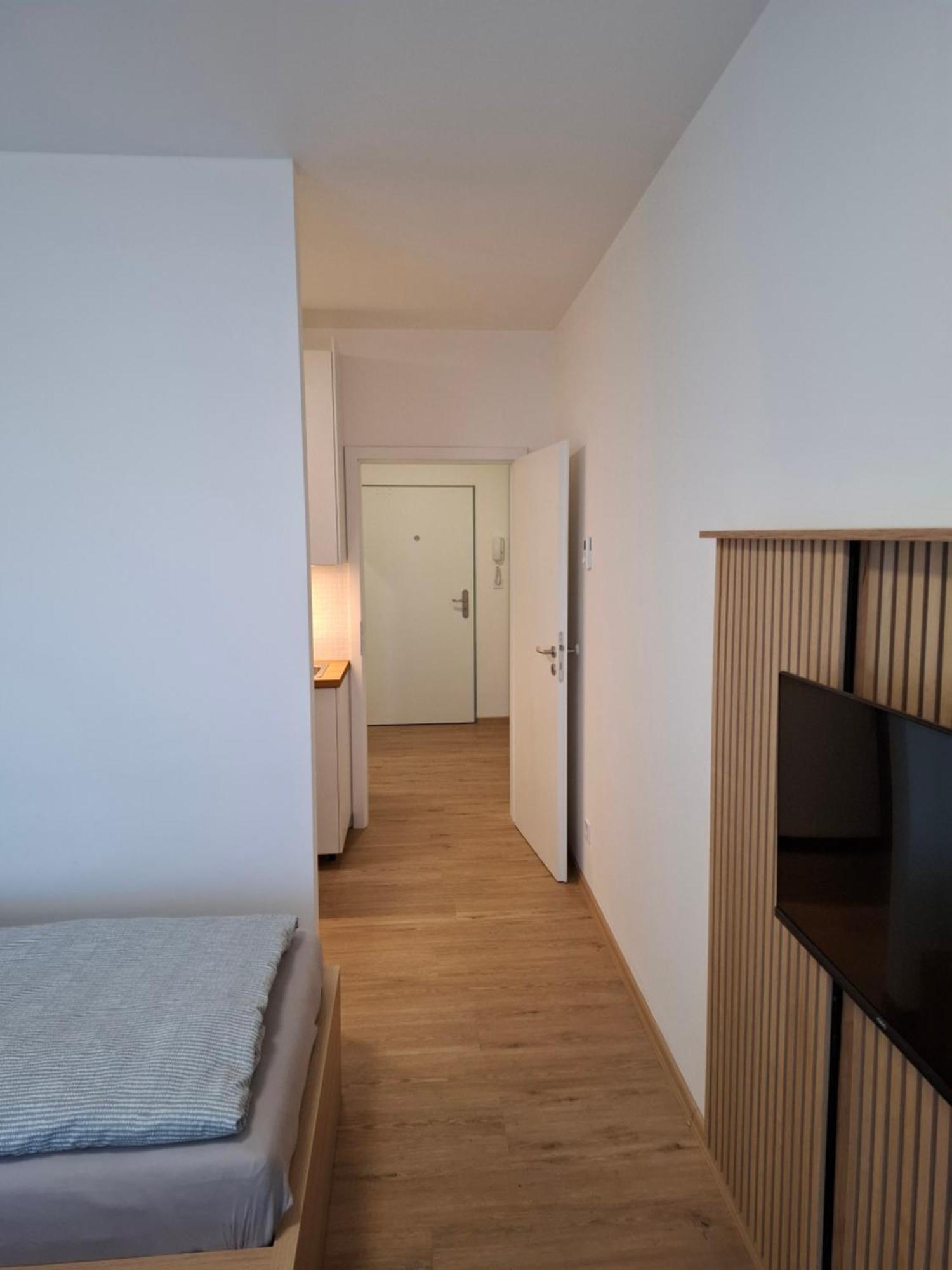 Santova Apartments Olomouc Buitenkant foto