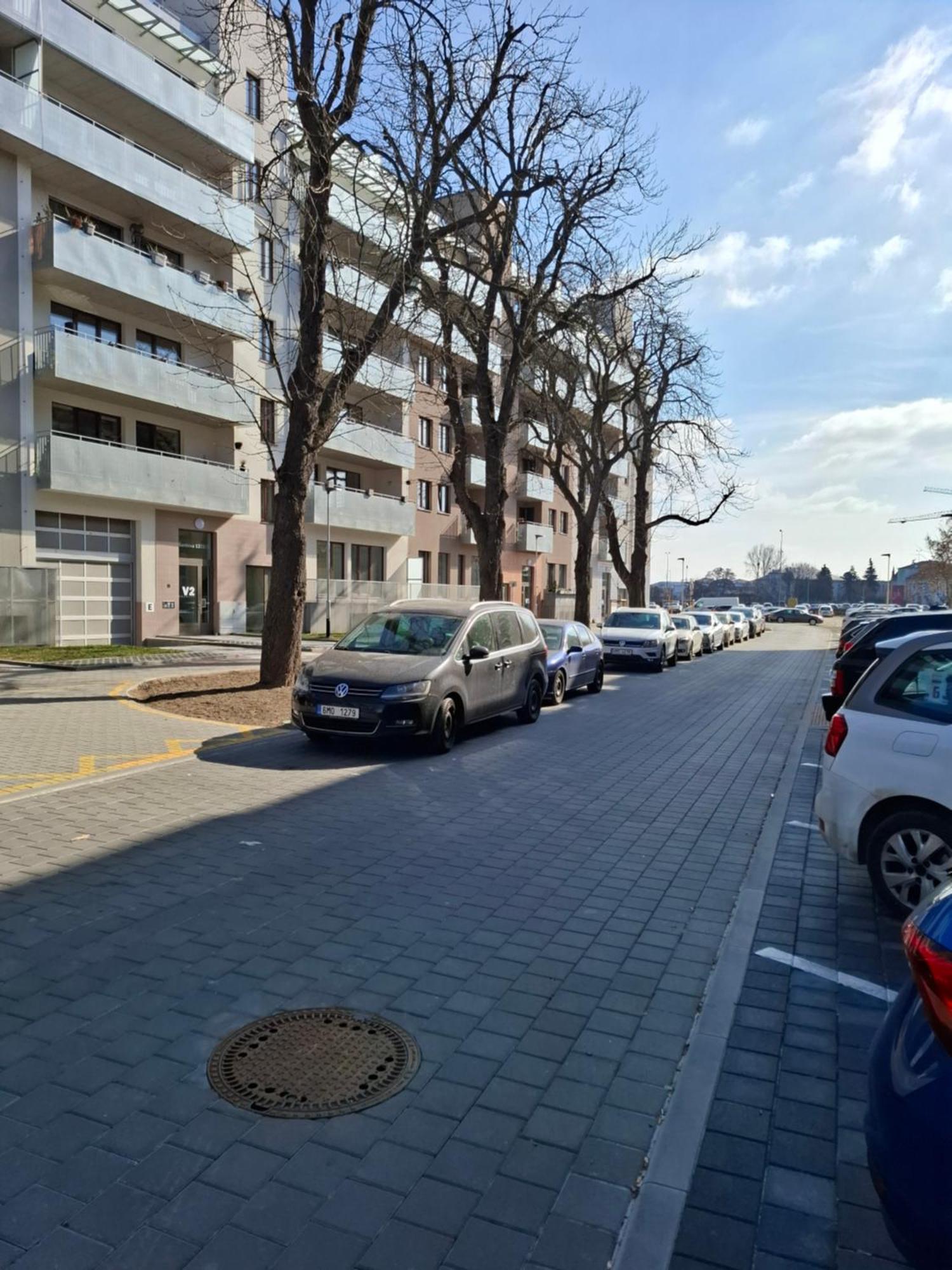 Santova Apartments Olomouc Buitenkant foto